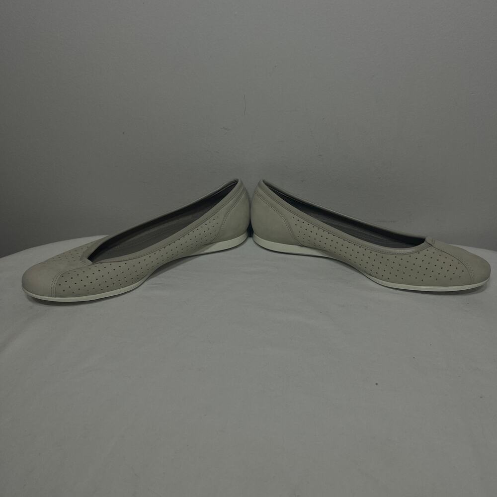 Ecco Flats Touch Ballerina Gravel Beige Leather Casual Comfort Vacation 38/7-7.5 - Picture 2 of 9
